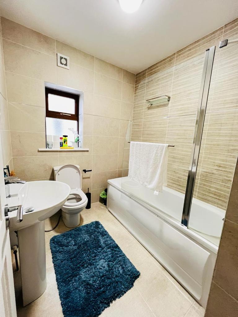 Room In Limerick Junction Extérieur photo